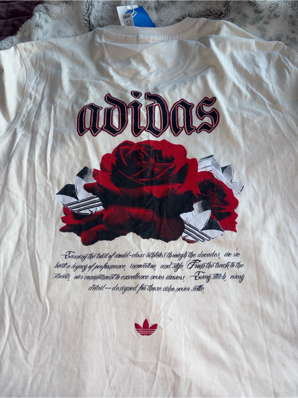 Adidas cream roses tee size men’s medium